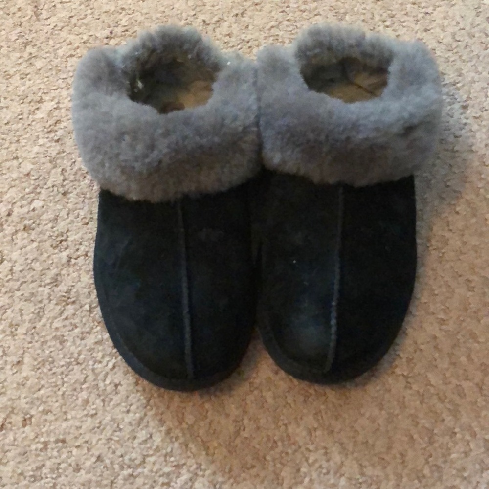 Ugg slippers